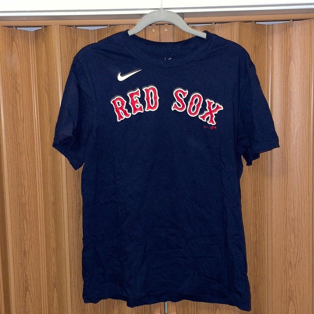 Nike Red Sox tshirt